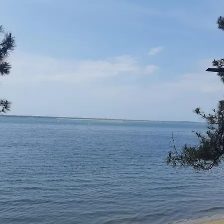 Holiday home Maison Lumineuse Proche Plages Arcachon